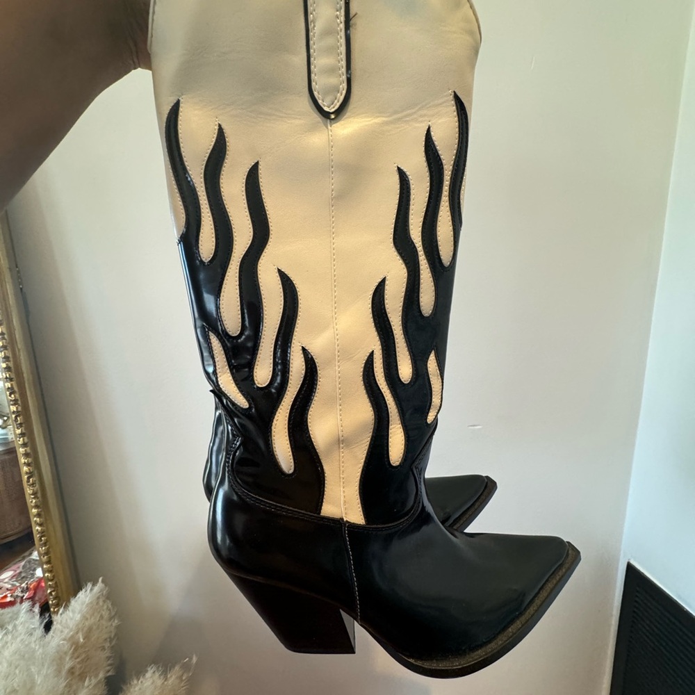 Zara Cowboy Boot